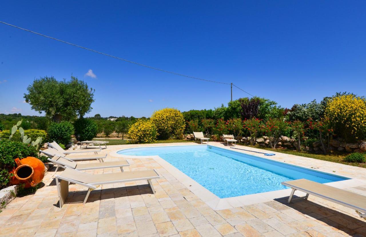 אוסטוני Terra Sessana Ville E Trullo Con Piscina Privata מראה חיצוני תמונה