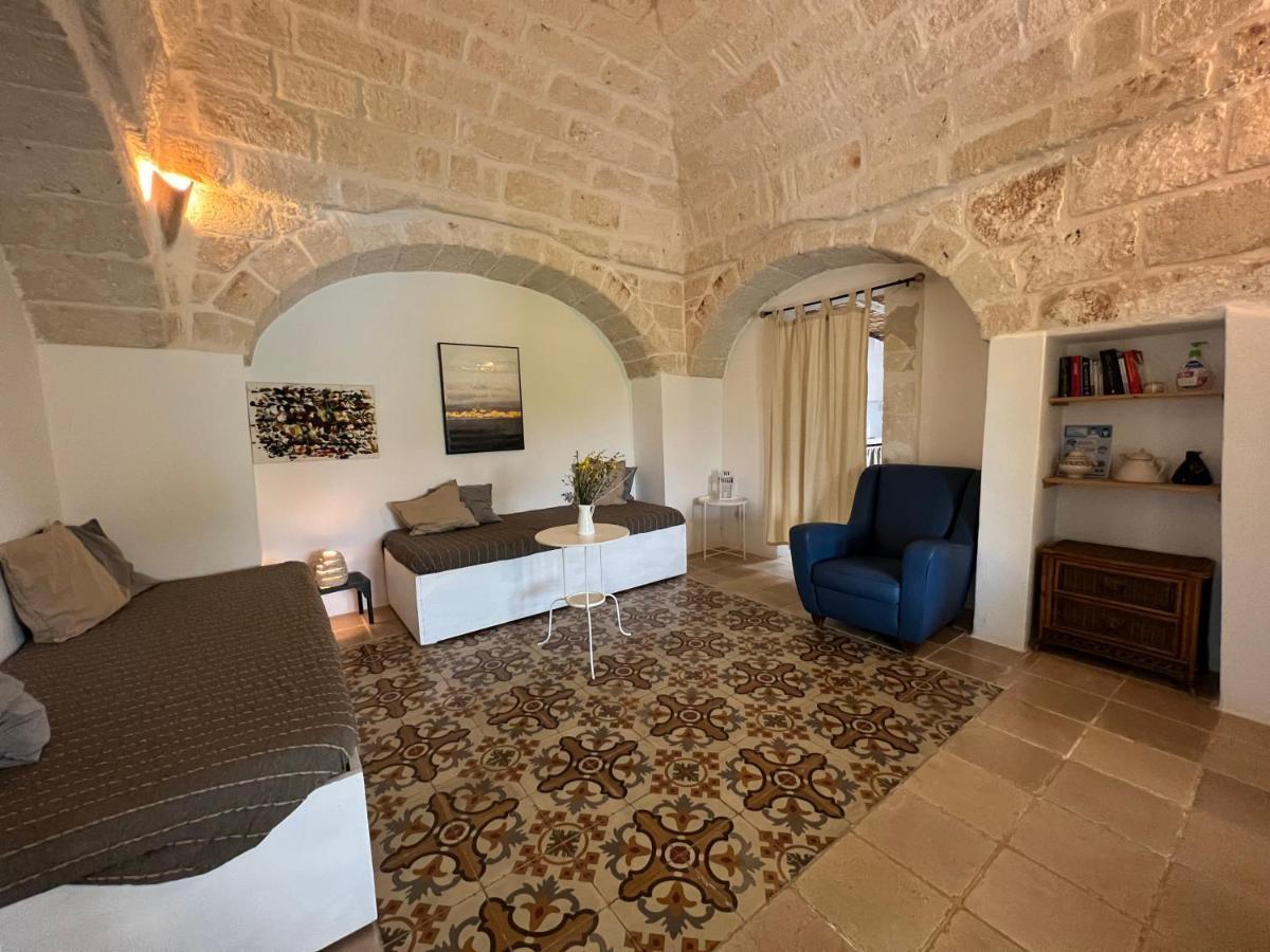 אוסטוני Terra Sessana Ville E Trullo Con Piscina Privata מראה חיצוני תמונה