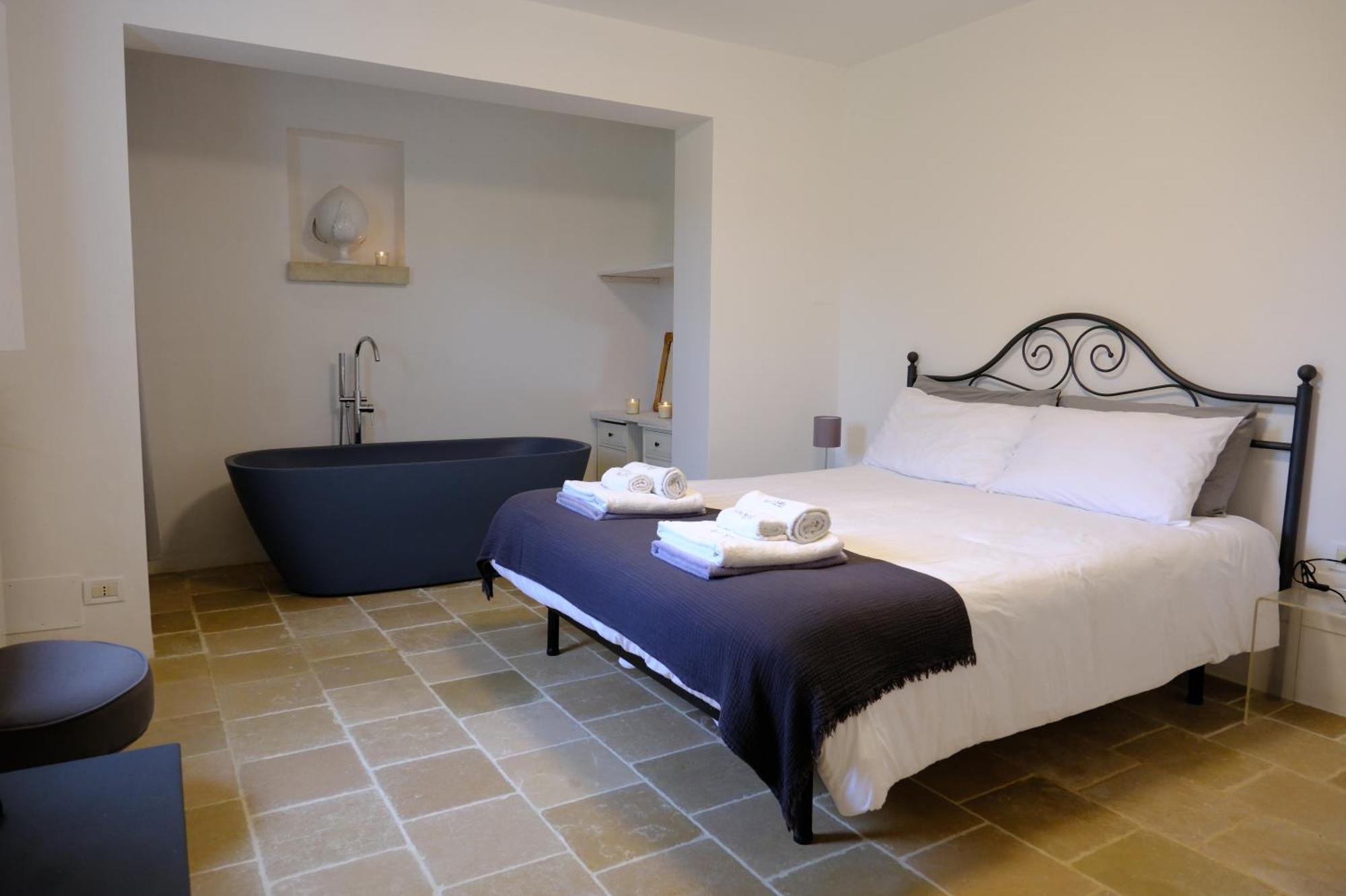 אוסטוני Terra Sessana Ville E Trullo Con Piscina Privata מראה חיצוני תמונה